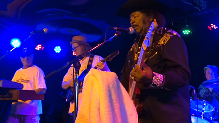 Guitar Shorty 2016 06 12 live at Moe's Alley in Santa Cruz picture